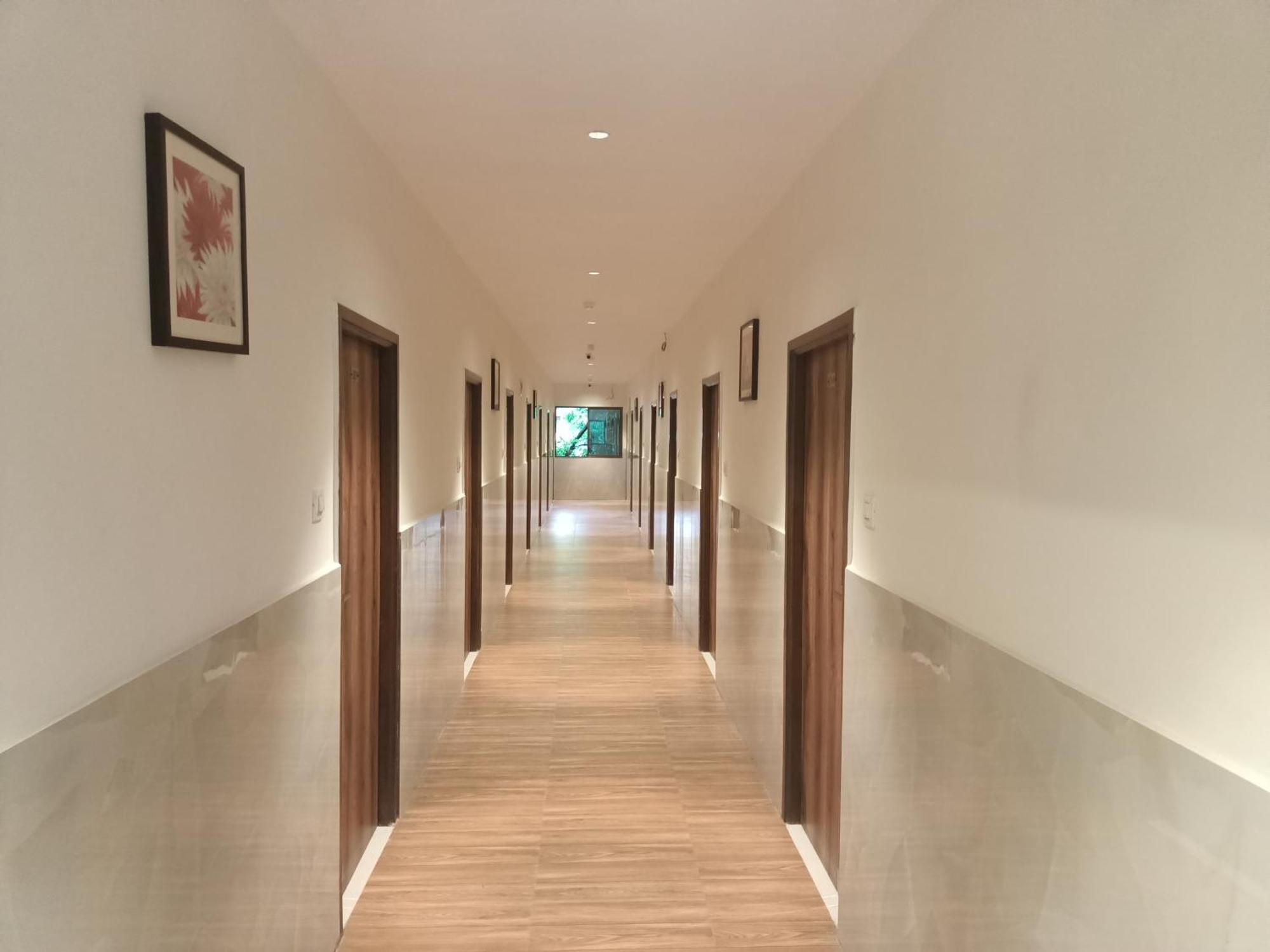 Hotel Moon Lite Residency - Marve Road Malad West Mumbai Kültér fotó