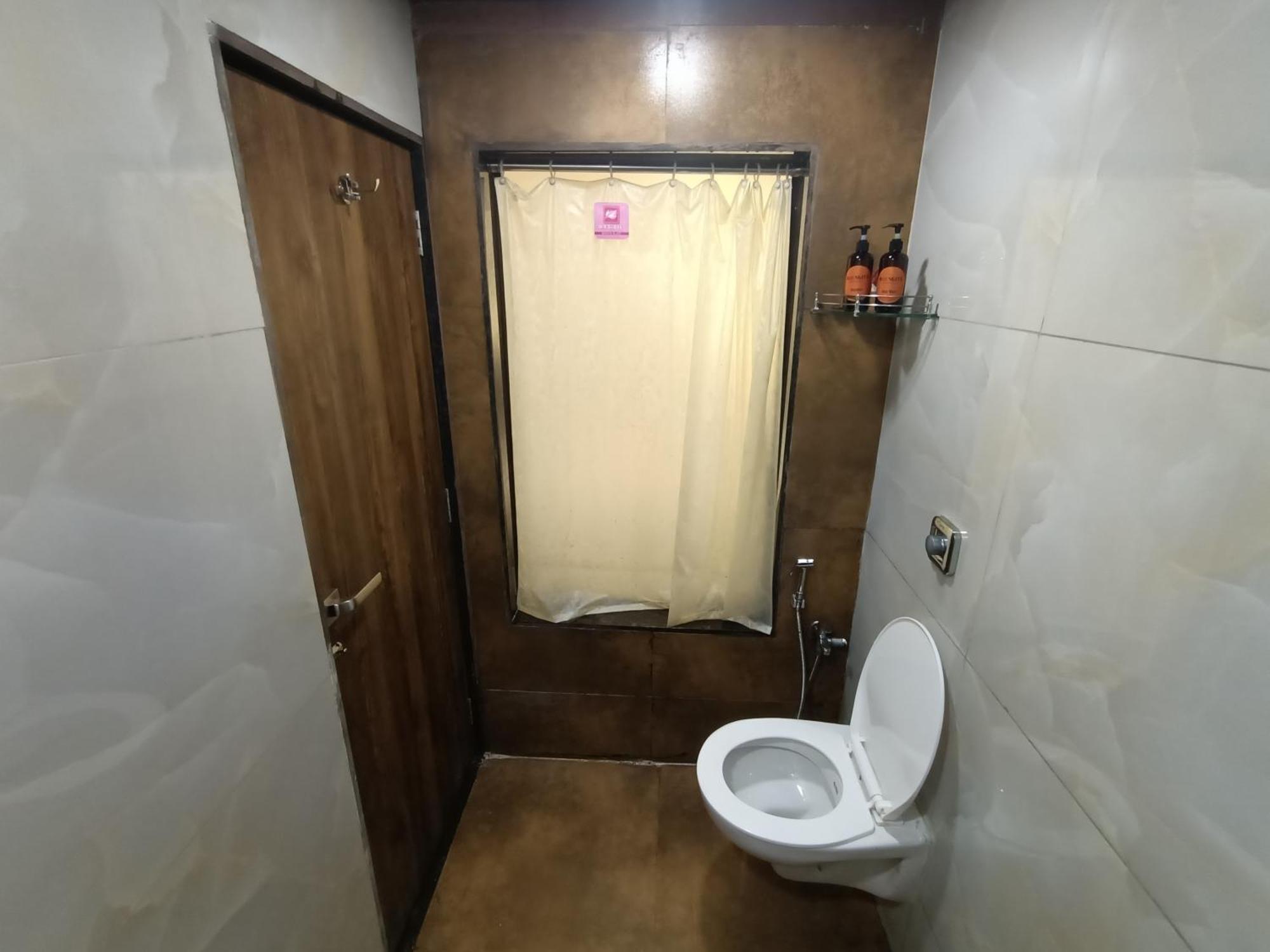 Hotel Moon Lite Residency - Marve Road Malad West Mumbai Kültér fotó